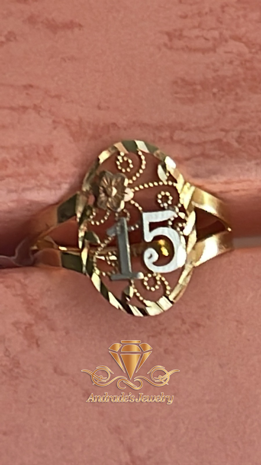 Anillo de quinceañera 3 oros (7.5)