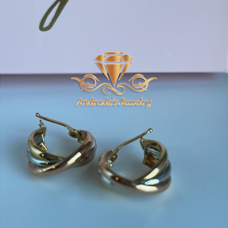 Aretes tres oros