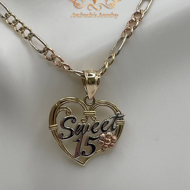 Dije de quinceañera 3 oros Cadena