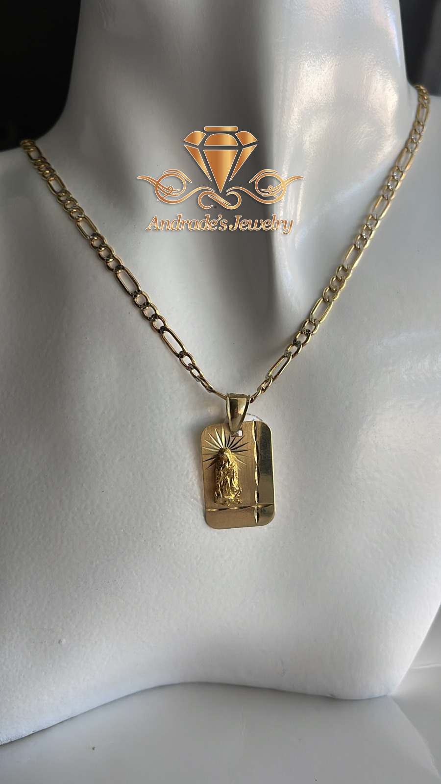 Medalla y Cadena fígaro