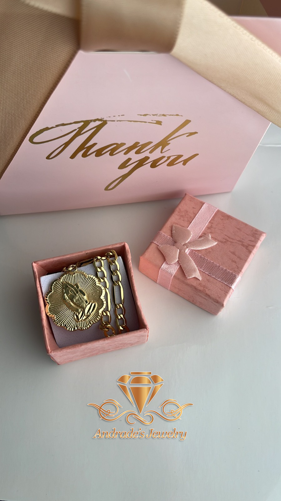 Medalla religiosa oro Amarillo - Imagen 4